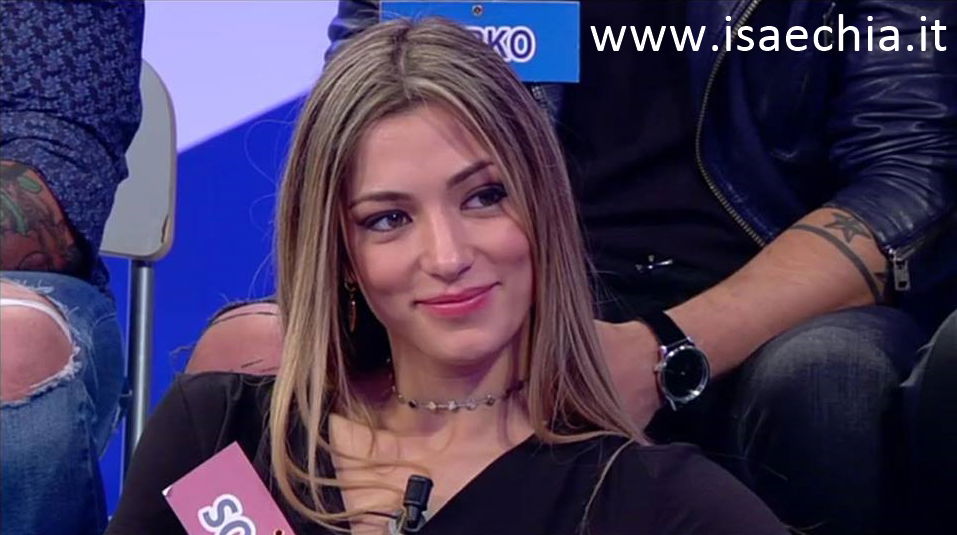 ‘Uomini e Donne’, ecco il sexy video di Soleil Sorge che ha fatto arrabbiare Luca Onestini (video) article-post