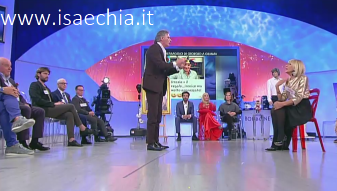 ‘Uomini e Donne’: l’opinione di Isa sulla puntata del Trono over del 11/01/17 preview