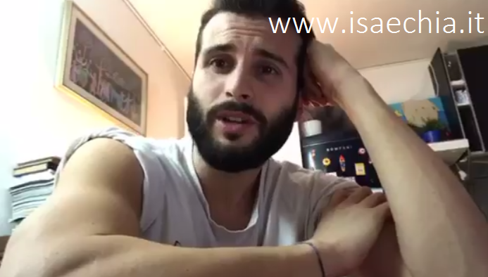 ‘Isola 12’: l’ex corteggiatore Francesco Zecchini commenta per IsaeChia.it la terza puntata del reality (video) preview