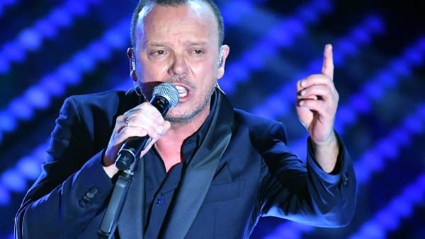 ‘Sanremo 2017’, la sorprendente reazione di Gigi D’Alessio alla sua eliminazione (video)