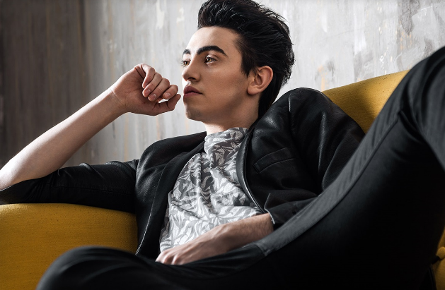 Michele Bravi, da X Factor al ‘Festival di Sanremo’ dichiara: “Sono stato sorpreso dal clamore che ha suscitato il mio presunto coming out!” preview