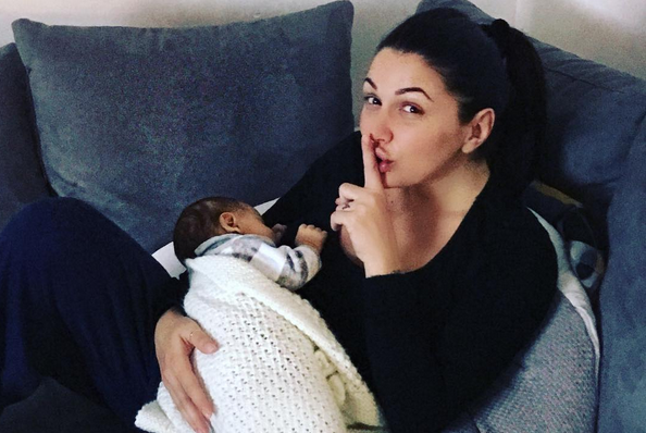 L’ex corteggiatrice di ‘Uomini e Donne’ Pamela Compagnucci racconta: “Ho rischiato di perdere mio figlio!” article-post