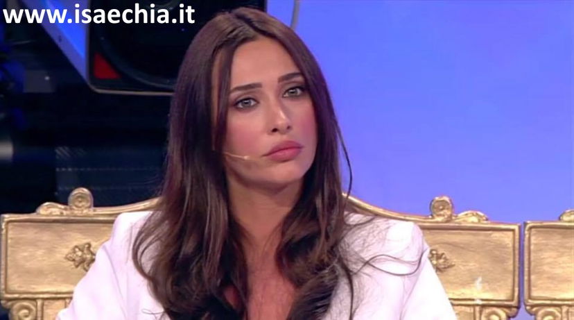 ‘Uomini e Donne’, il web insorge contro l’ex tronista Sonia Lorenzini: “Sei una mantenuta!”. Ma lei non ci sta e risponde così… preview