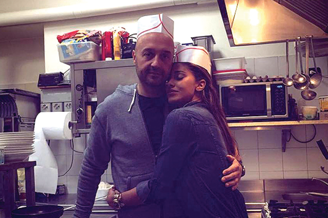 Belen Rodriguez e Joe Bastianich accusati di sfruttare i loro dipendenti. Un cuoco del ‘Ricci’ rivela che… preview