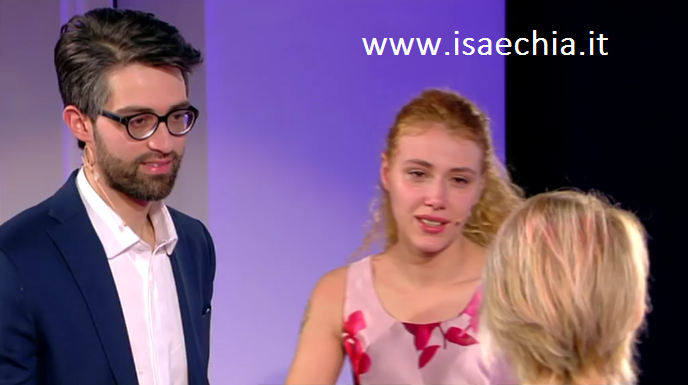 ‘C’è Posta Per Te’, tanto poveri da vendere le loro fedi: la storia della coppia che ha commosso i telespettatori (video) preview