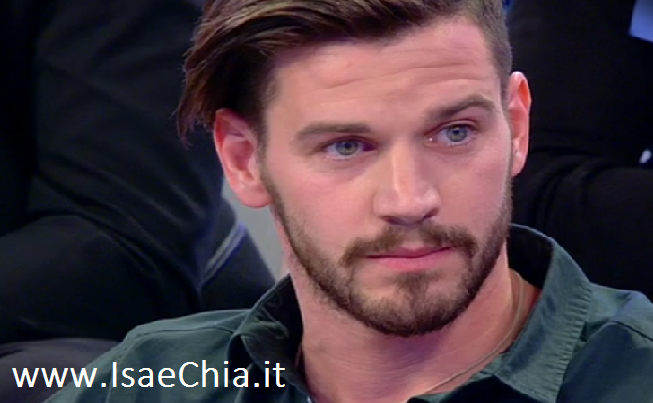 ‘Uomini e Donne’: ecco chi è Riccardo Ciappesoni, il contadino conteso dalle due troniste preview