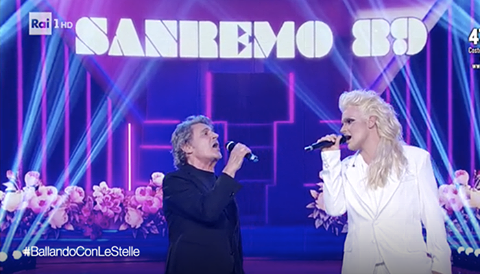 ‘Ballando con le Stelle 12’, Valerio Scanu nei panni di Anna Oxa duetta con Fausto Leali. Eliminata Martina Stella preview