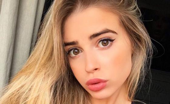 ‘Uomini e Donne’, un’ex corteggiatrice (ed ex fidanzata di un attuale concorrente del ‘Gf Vip 5’) è in dolce attesa: l’annuncio! ‘Uomini e Donne’, un’ex corteggiatrice (ed ex fidanzata di un attuale concorrente del ‘Gf Vip 5’) è in dolce attesa: l’annuncio!