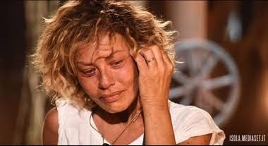 ‘Isola 12’, Eva Grimaldi e la toccante dedica per la scomparsa della madre