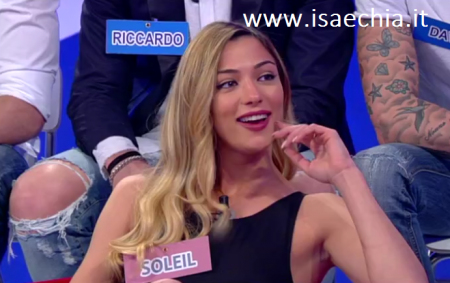 ‘Uomini e Donne’, Soleil Sorge e quella comparsata in un videoclip internazionale… (video) article-post