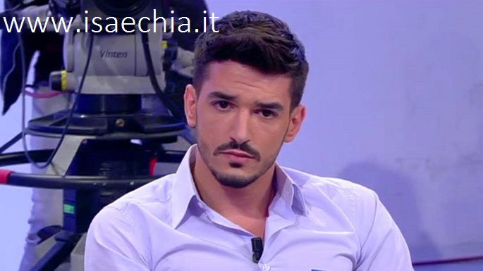 ‘Uomini e Donne’: l’opinione di Isa sulla puntata del Trono classico del 11/04/17 preview