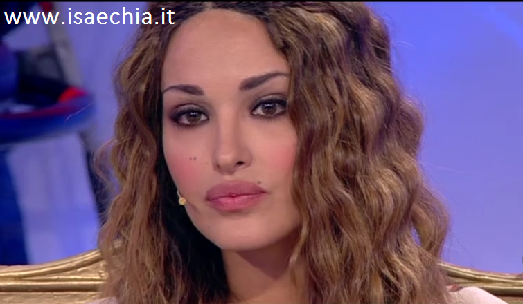 ‘Uomini e Donne’, Rosa Perrotta avvistata in esterna a casa di Pietro Tartaglione. Mentre con Alex Adinolfi… preview