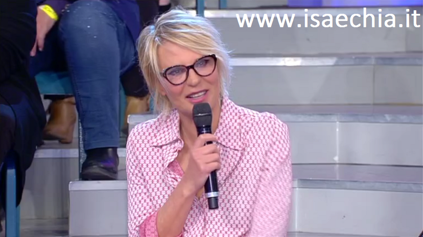 Maria De Filippi, guadagni da capogiro per la regina di Canale 5! preview