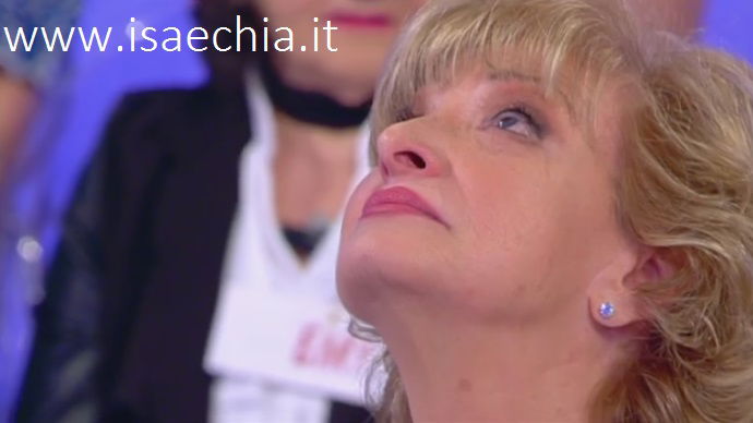 ‘Uomini e Donne’: l’opinione di Isa sulla puntata del Trono over del 13/04/17 preview