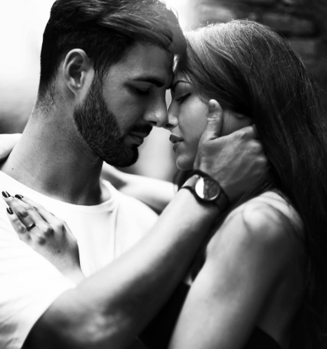 ‘Uomini e Donne’, Clarissa Marchese e Federico Gregucci festeggiano 6 mesi d’amore! (Foto) preview