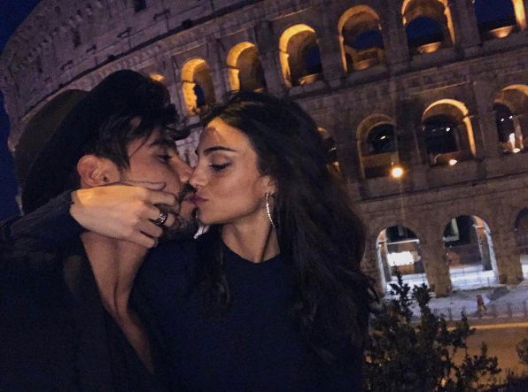 ‘Uomini e Donne’, Fabio Colloricchio festeggia il compleanno nella Capitale insieme alla sua Nicole Mazzocato (Foto) preview