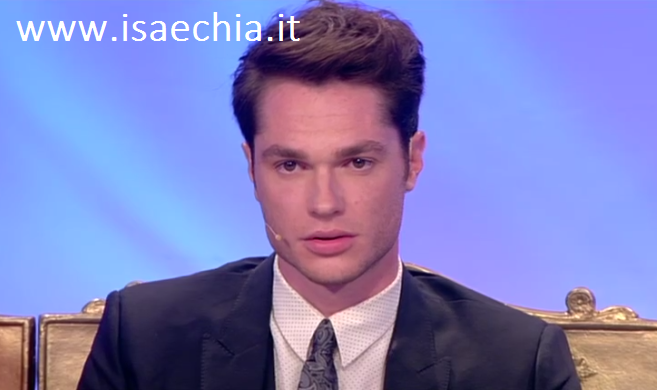 ‘Uomini e Donne’, Marco Cartasegna nella bufera: “C’è troppa ignoranza in giro: aboliamo il suffragio universale!” (video) preview