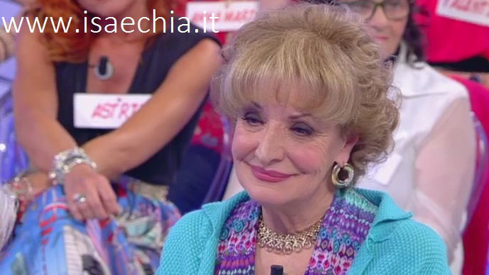 ‘Uomini e Donne’: l’opinione di Chia sulla puntata del Trono over del 22/05/17 preview