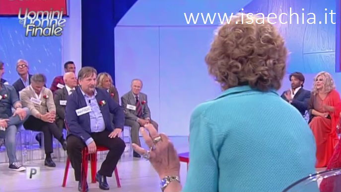 ‘Uomini e Donne’: l’opinione di Chia sulla puntata del Trono over del 19/05/17 preview