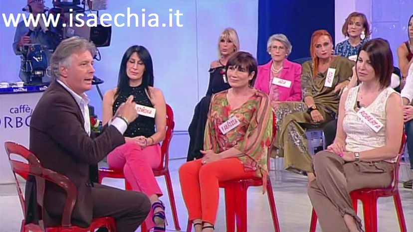 ‘Uomini e Donne’: l’opinione di Chia sulla puntata del Trono over del 26/05/17 preview