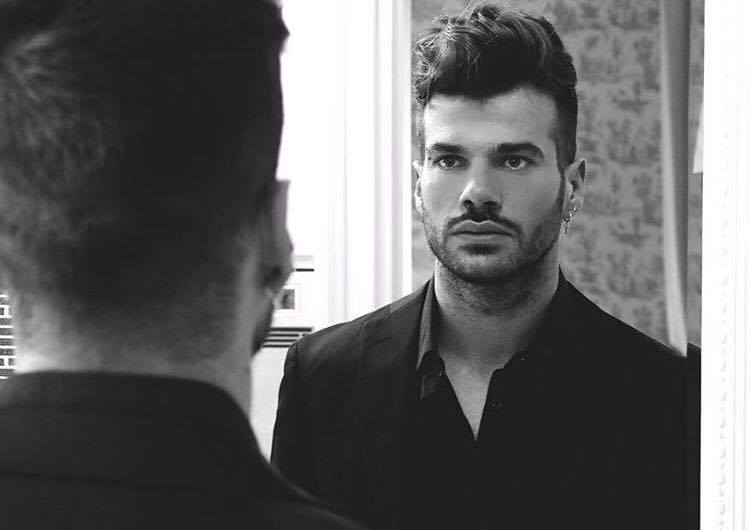 Claudio Sona rompe il silenzio e si difende dalle parole di Juan Fran Sierra: “Ho sbagliato a dimostrare affetto a una persona ancora innamorata. Tra me e Mario Serpa è stato un sentimento reale!” preview