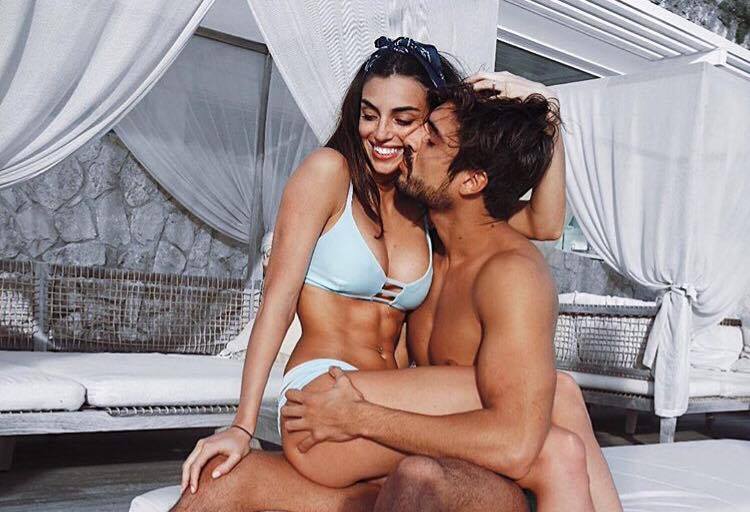 ‘Uomini e Donne’, Fabio Colloricchio e Nicole Mazzocato si scatenano a ritmo latino come Gianluca Vacchi e Giorgia Gabriele (video) preview