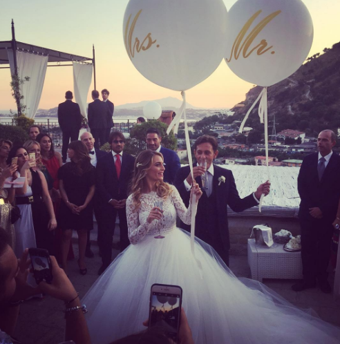 ‘Uomini e Donne’, l’ex tronista Ramona Amodeo ha sposato oggi il suo Luca! (foto) preview