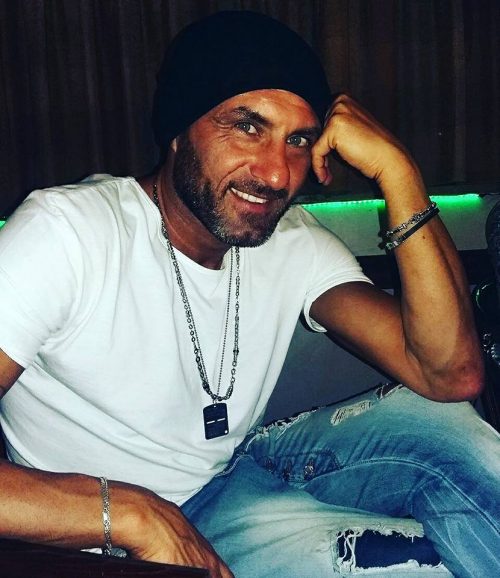 Sossio Aruta racconta: “Non pago gli alimenti ai miei figli, ma non vorrei ritrovarmi tra 10 anni a ‘C’è Posta Per Te’ a raccontare la mia triste storia di papà emarginato…” preview