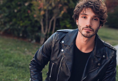 Stefano De Martino paparazzato insieme a Desirèe Popper e Dayane Mello! (foto) article-post