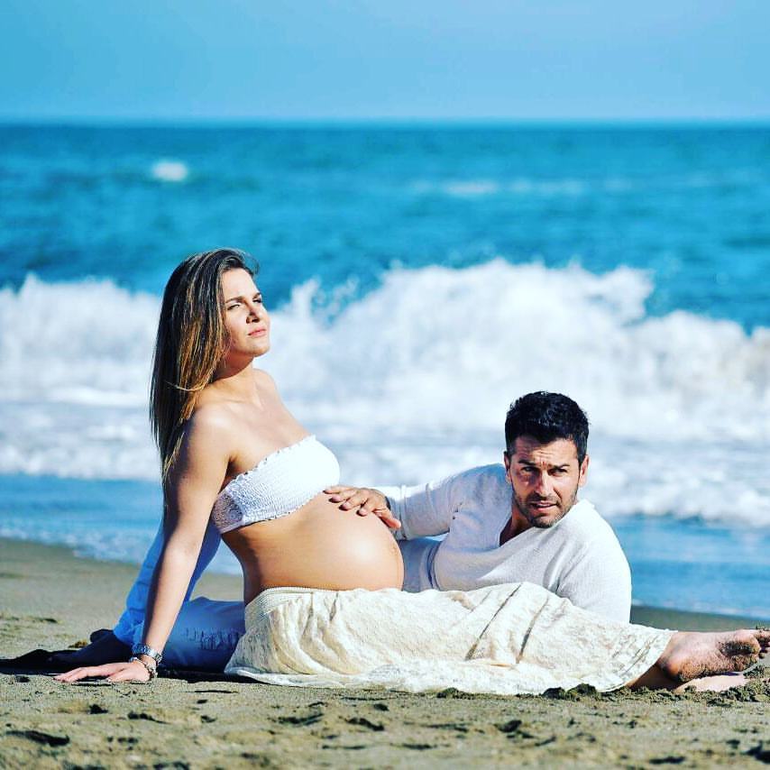 Mario De Felice e Karen Scadà a IsaeChia.it: “Siamo diventati genitori, è nata Swamy!” article-post