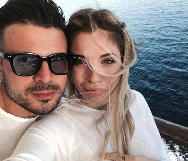 Simone Aresti rivela: “Vorrei sposare Aurora Betti nell’estate 2019 e farei subito un altro figlio con lei!” preview