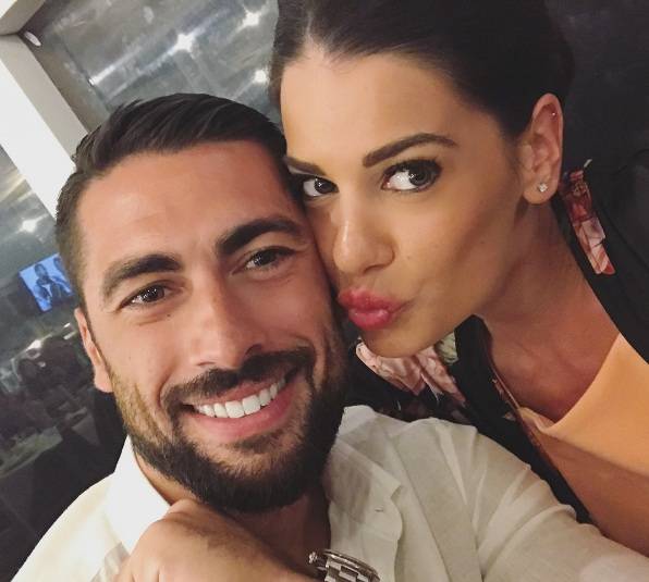 ‘Grande Fratello 14’: Mary Falconieri e Giovanni Angiolini, amore a gonfie vele tra i due ex gieffini article-post