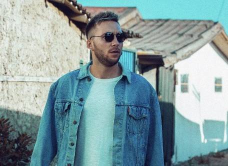 ‘Amici 14’, il rapper Briga innamoratissimo della fidanzata Flavia! (foto) preview