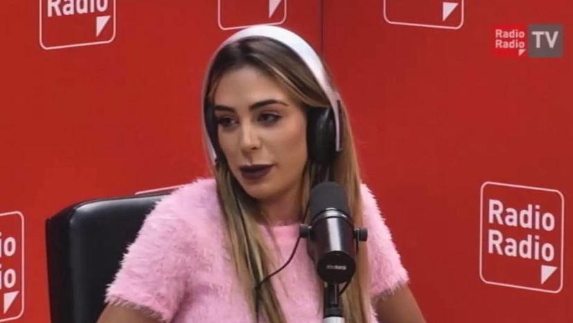 Desirèe Maldera ospite in radio: “Francesco Chiofalo mi piaceva. Selvaggia Roma? Ero sicurissima che lo avrebbe lasciato!”. E a proposito di Valentina Vignali… preview