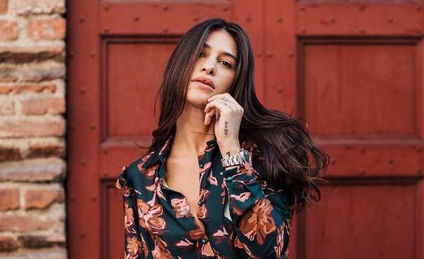 Ludovica Valli sbotta sui social: “Le mie labbra non sono rifatte! Ritoccare il naso? Non voglio essere la fotocopia di tutte!” preview