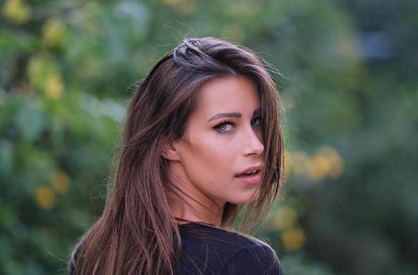 Federica Benincà in diretta Facebook sulla pagina di IsaeChia: “Luca Onestini è stato un signore! La rottura con Marco Cartasegna? Coloro che sembrano principi azzurri non sempre sono tali!” preview