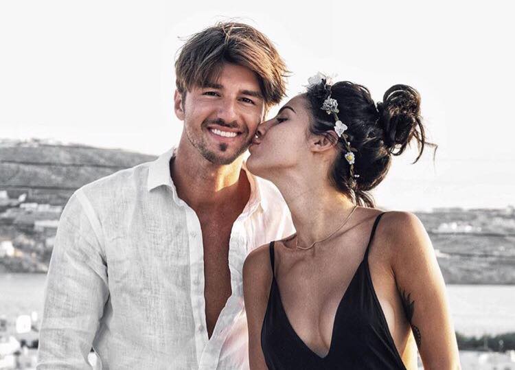 ‘Uomini e Donne’, ecco la reazione di alcuni volti noti alla fine della relazione tra Andrea Damante e Giulia De Lellis! preview