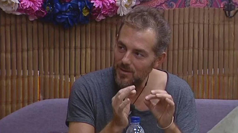 Daniele Bossari racconta i lunghi anni di depressione e ammette: “Ho accettato il ‘Grande Fratello Vip 2’ come una sfida per andare contro a tutte le mie paure, i miei tormenti, le mie angosce…” preview