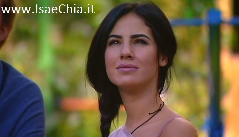 ‘Grande Fratello Vip 2’, Andrea Damante manda un aereo per la sua Giulia De Lellis, e lei reagisce così… (video) preview
