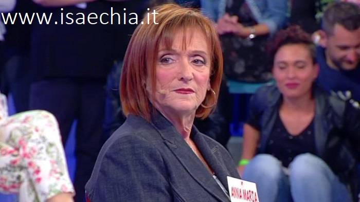 ‘Uomini e Donne’: l’opinione di Isa sulla puntata del Trono over del 9/11/17 preview