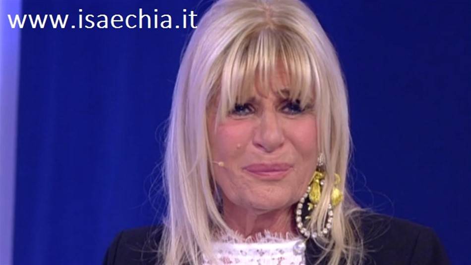 ‘Uomini e Donne’: l’opinione di Chia sulla puntata del Trono over del 30/11/17 article-post