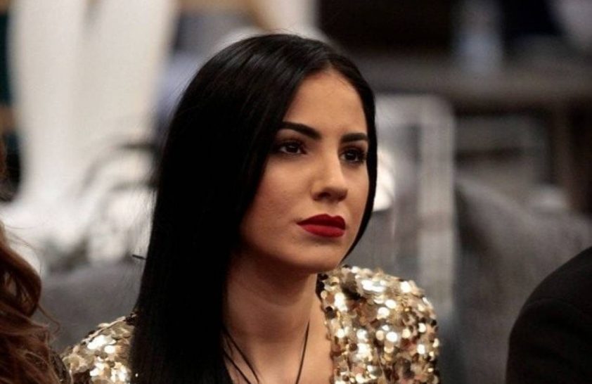 Giulia De Lellis contro Alfonso Signorini e Aristide Malnati: “Hanno provato in tutti i modi a sporcarmi, ma non ci sono riusciti!”. E in merito alla chiusura di tutte le sue fanpage durante la finale del ‘Gf Vip 2’… article-post