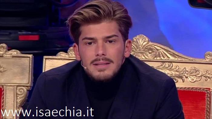 ‘Uomini e Donne’: l’opinione di Isa sulla puntata del Trono classico del 5/12/17 article-post