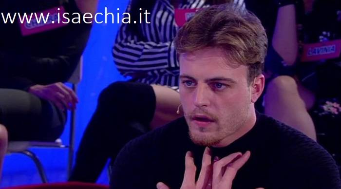 Nicolò Raniolo si sfoga: “A ‘Uomini e Donne’ non ho preso in giro nessuno, ho solo esposto la mia persona”. E intanto un like fa sognare i fan… preview
