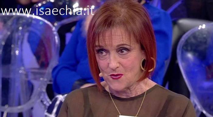 ‘Trono over’, guai per Annamaria: paparazzata poco fa a Napoli insieme all’ex cavaliere con il quale avrebbe una relazione segreta! (Foto) preview