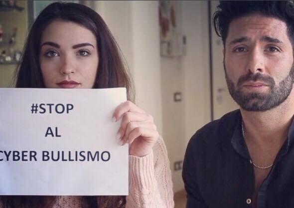 ‘Uomini e Donne’, il video di Claudio D’Angelo e Ginevra Pisani contro il cyberbullismo: “Riflettete prima di scrivere!” preview