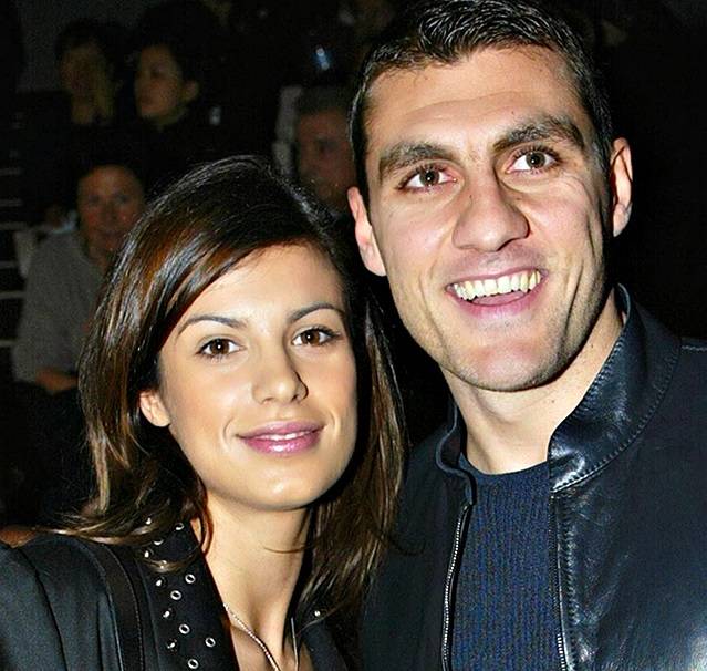 Elisabetta Canalis torna a parlare della sua storia con Bobo Vieri: “Mi tradiva in continuazione!” preview