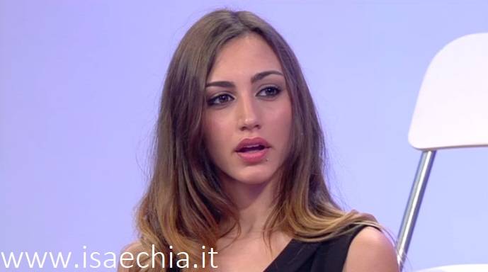 ‘Uomini e Donne’, scopriamo insieme chi è Debora Bitonti, la nuova corteggiatrice che ha subito colpito Nicolò Brigante! (Foto) preview