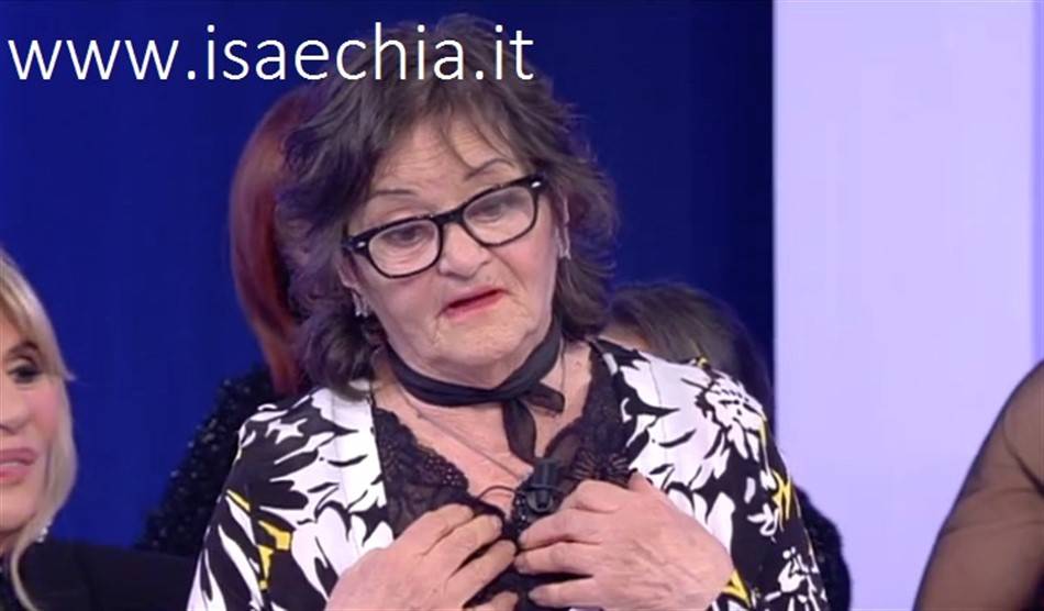 ‘Uomini e Donne’: l’opinione di Chia sulla puntata del Trono over del 12/01/18 article-post