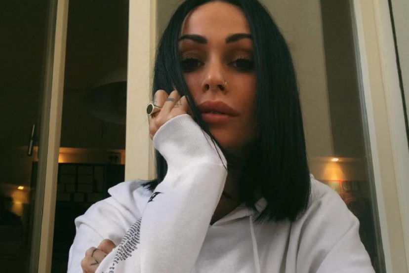 ‘Uomini e Donne’, Valentina Dallari apre il suo cuore: “Chiedo un po’ di rispetto, soprattutto in questo momento che purtroppo é molto delicato…” preview